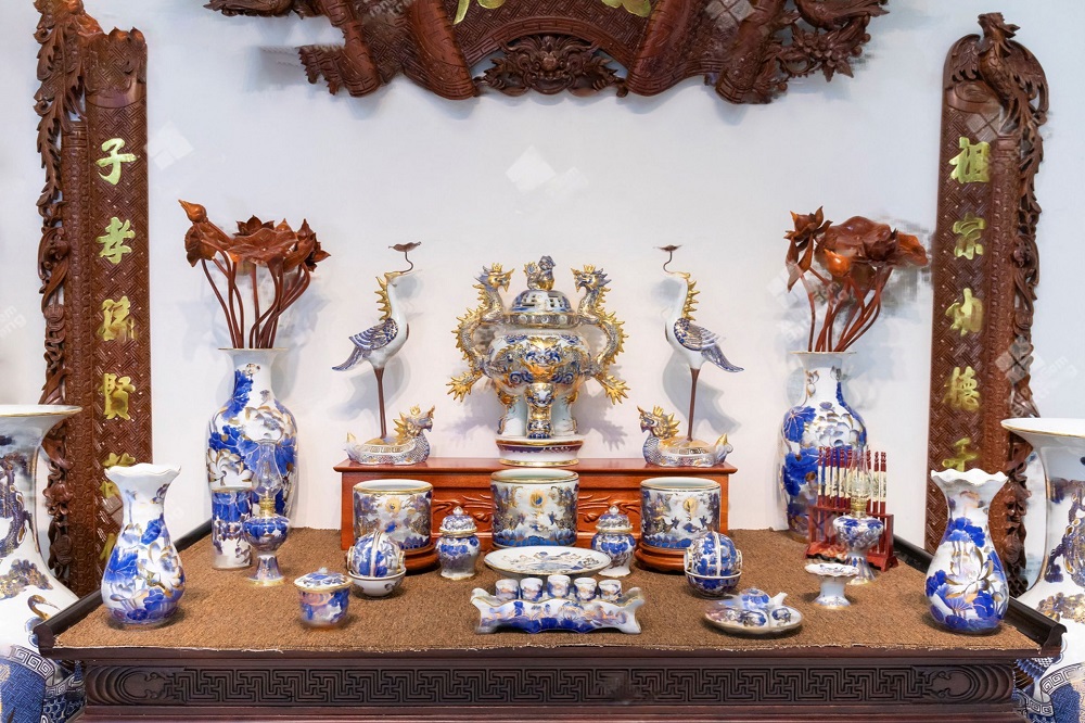 cách đặt bát hương trên bàn thờ gia tiên