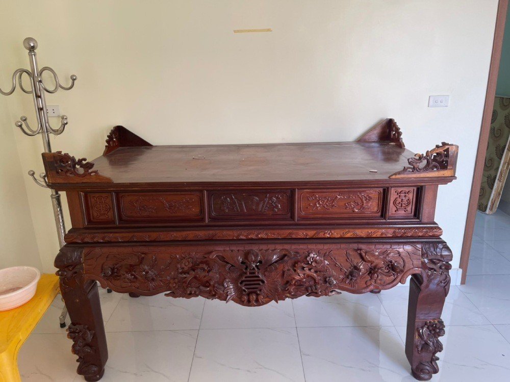 Có Nên Dùng Lại Bàn Thờ Của Chủ Cũ Khi Mua Nhà?