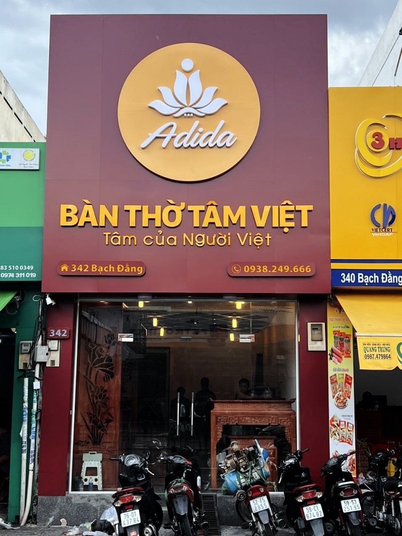 Tâm Việt Bạch Đằng