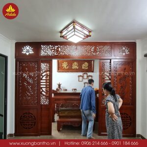 vách ngăn phòng thờ cao cấp