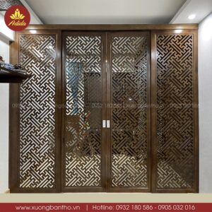 Vách Ngăn Phòng Thờ Chữ Vạn Cao Cấp - VN060