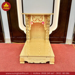 bàn thờ ông địa màu vàng sáng