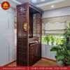 vách ngăn bàn thờ chung cư họa tiết hồi văn