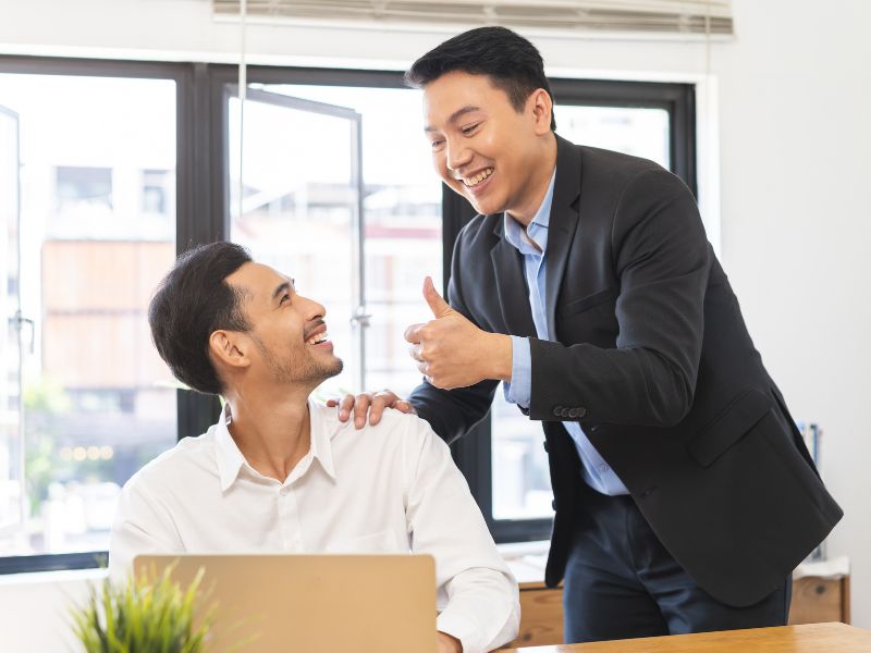 Mơ Thấy Đồng Nghiệp Giải Mã 30+ Giấc Mơ Và Con Số May Mắn 3 mơ thấy cãi nhau với đồng nghiệp