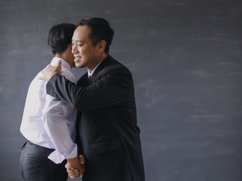 Mơ Thấy Sếp Điềm Gì? Giải Mã & Con Số May Mắn 2026 2 nằm mơ thấy sếp cho tiền