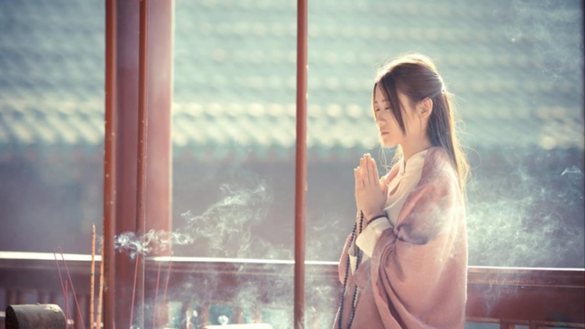 Hướng dẫn sắm lễ cúng cầu bình an