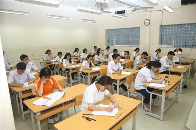 Bài văn khấn cầu thi cử đỗ đạt tại nhà