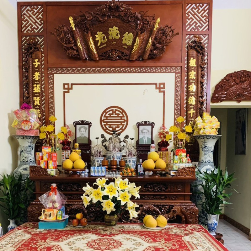 chọn gỗ lập bàn thờ khi ra ở riêng