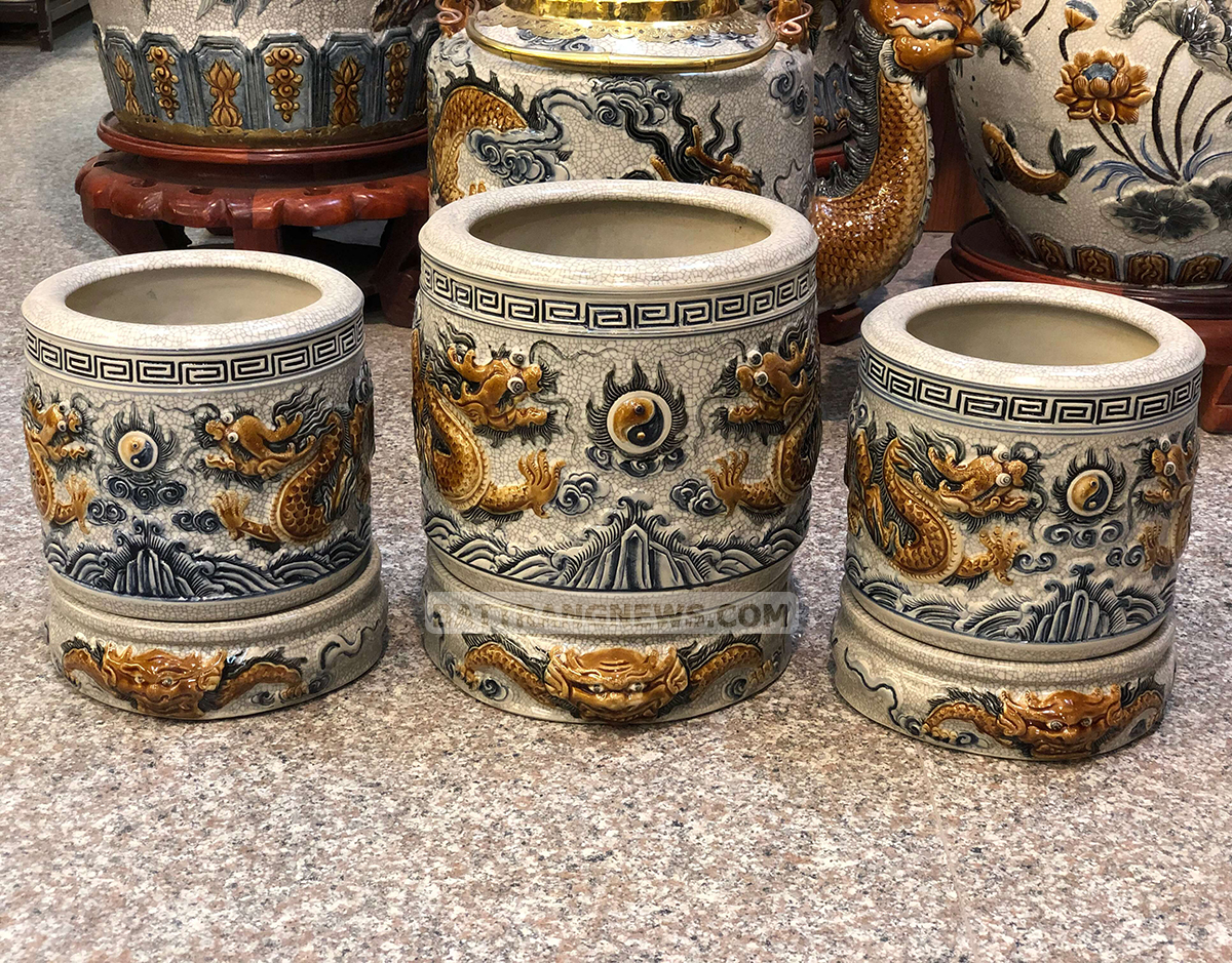 Cách bài trí 3 bát hương trên bàn thờ