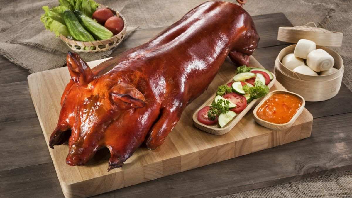 Nằm mơ thấy ăn heo quay