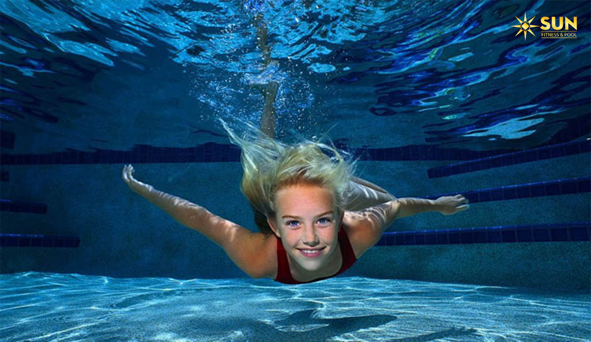 mơ bơi dưới biển