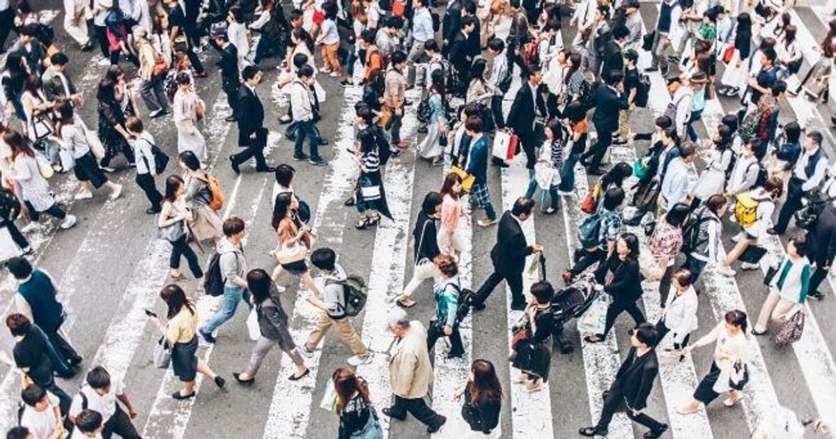 Nằm Mơ Thấy Đông Người Giải Mã 30+ Điềm Báo May Rủi 2026 3 Giải mã giấc mơ thấy đám đông hỗn loạn