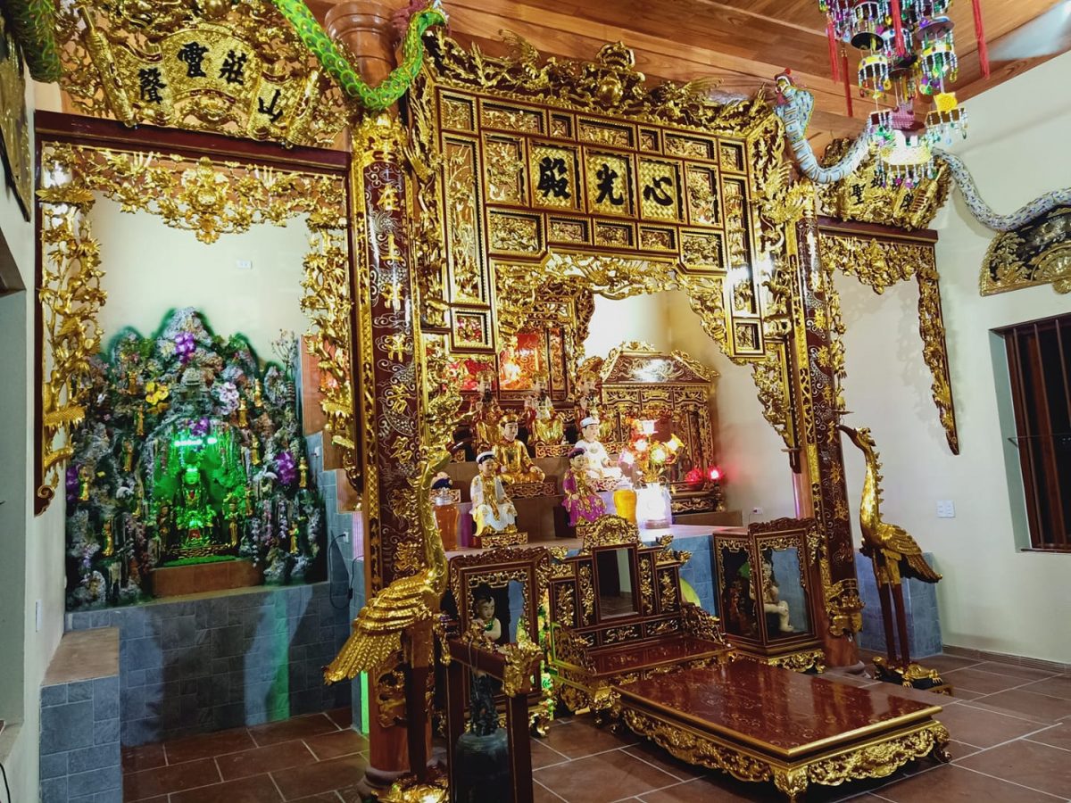 Phân biệt rõ không gian điện thờ tại gia