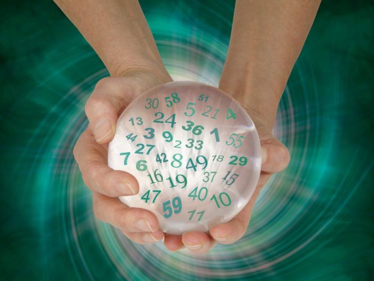 Nằm mơ bị chó cắn đánh con gì may mắn