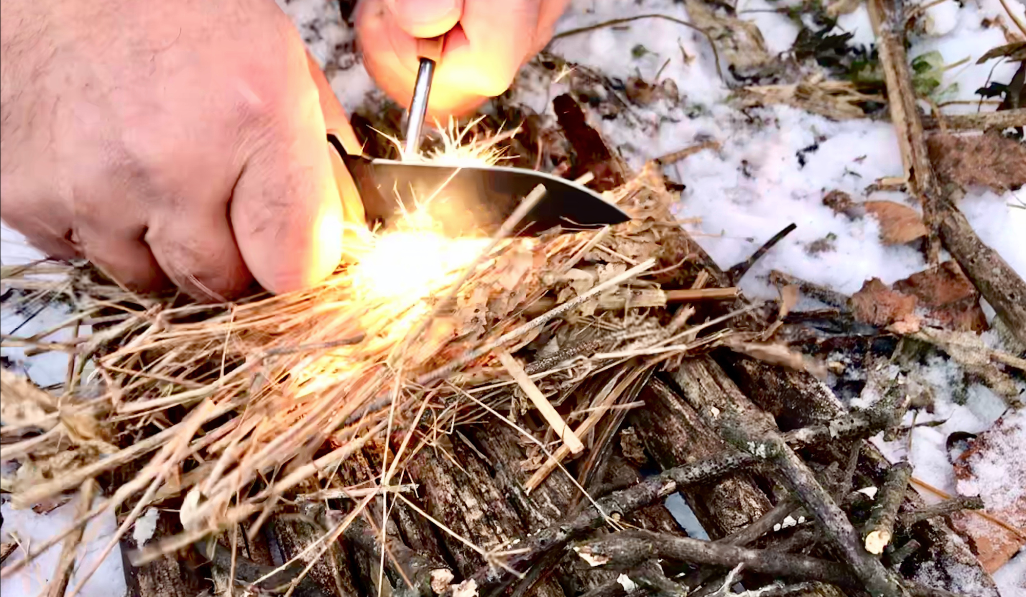 Mơ Thấy Lửa Giải Mã 50+ Điềm Báo Tốt Xấu Số May Mắn 2026 4 mơ thấy bản thân bị lửa đốt