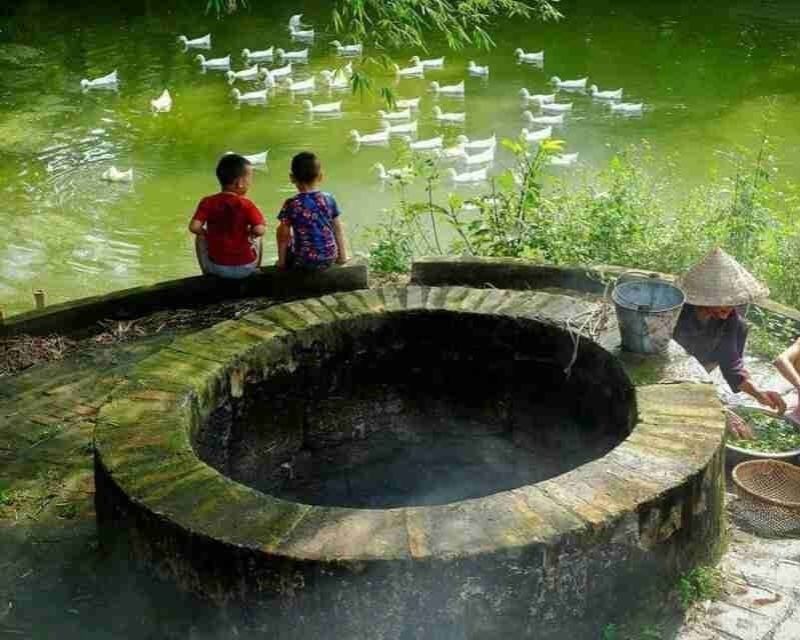 Mơ Thấy Giếng Nước Báo Hiệu Điềm Gì? Luận Giải & Số Đẹp 6 mơ thấy mình bị ngã xuống giếng