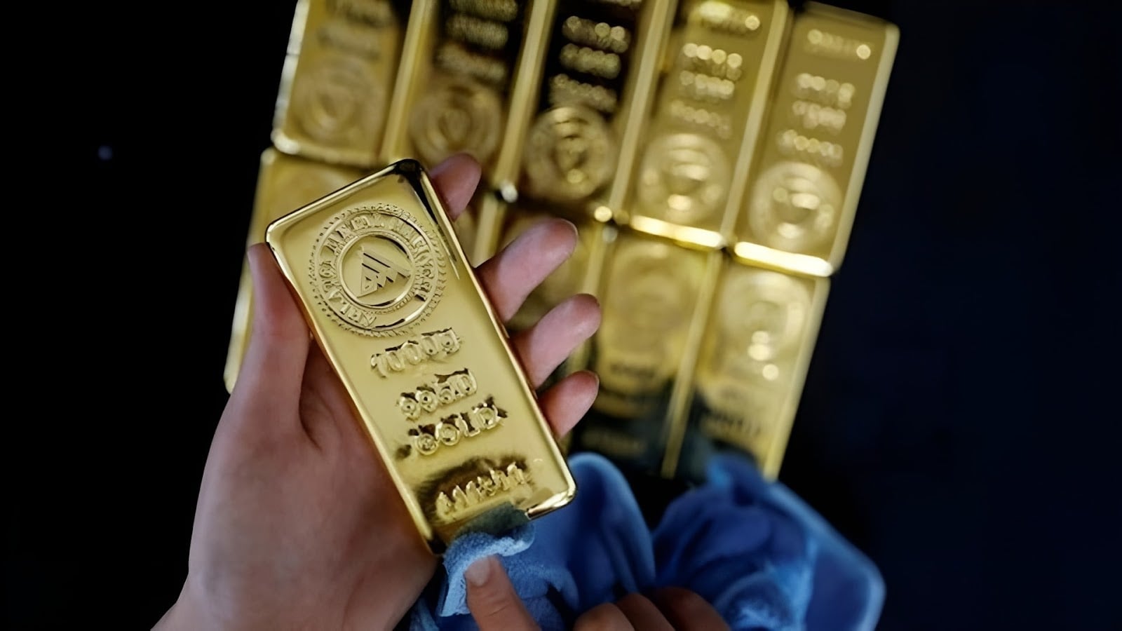 Nằm Mơ Thấy Vàng Giải Mã Điềm Báo Và Con Số May Mắn 6 mơ thấy bị mất vàng