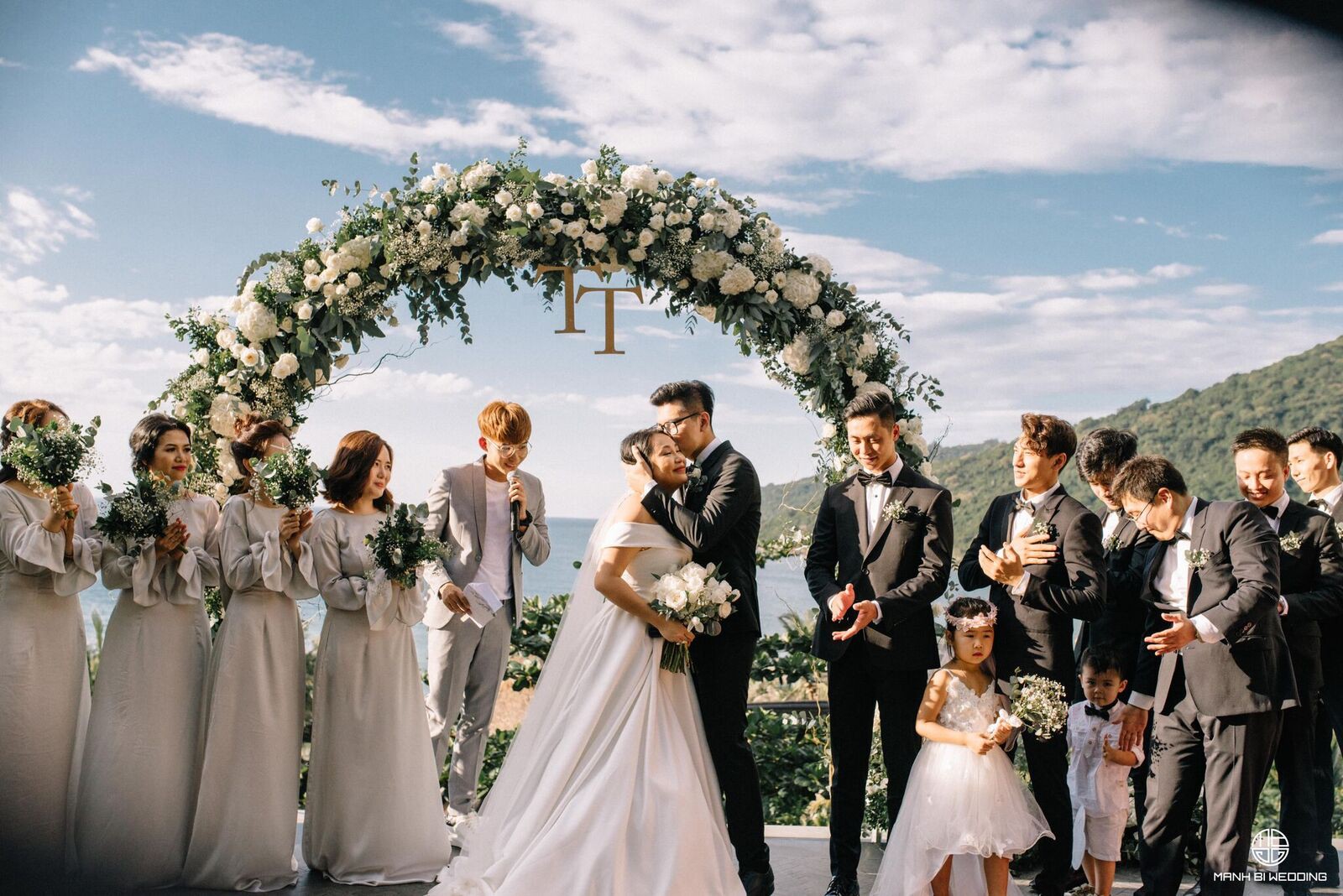 nằm mơ cưới vợ