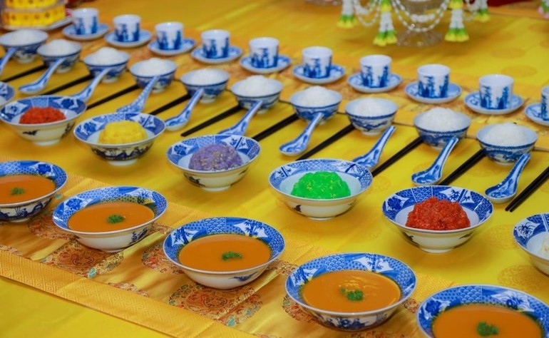 Văn Khấn Cúng Thí Thực Tại Nhà Đầy Đủ và Chuẩn Xác Nhất 3 cúng thí thực tại nhà