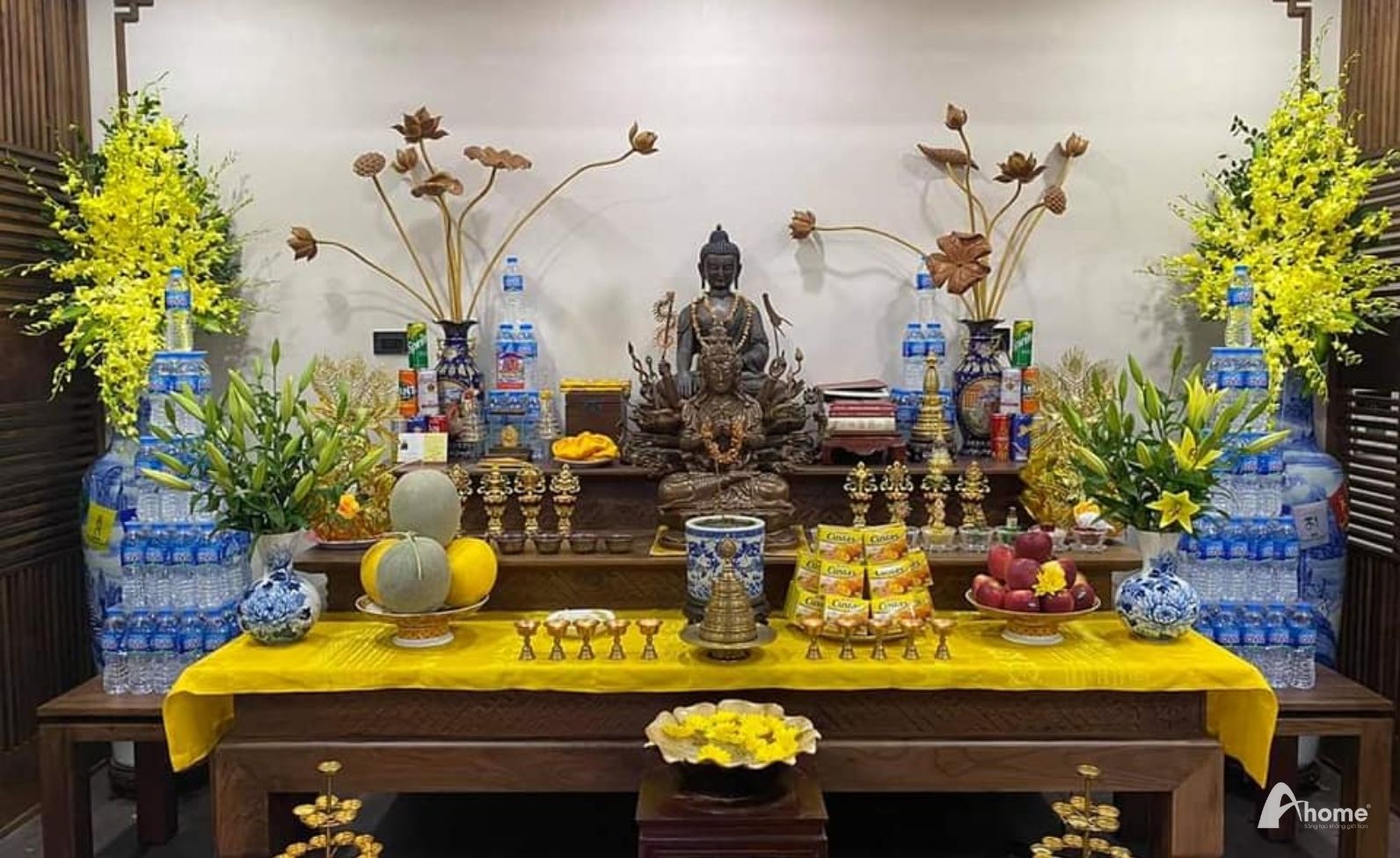 lập bàn thờ khi ra ở riêng trong không gian sống hiện đại