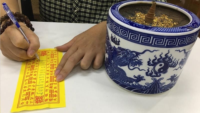 văn khấn bốc bát hương mới