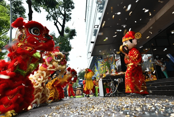 Khai trương mùng 9 Tết cầu mong một năm buôn may bán đắt