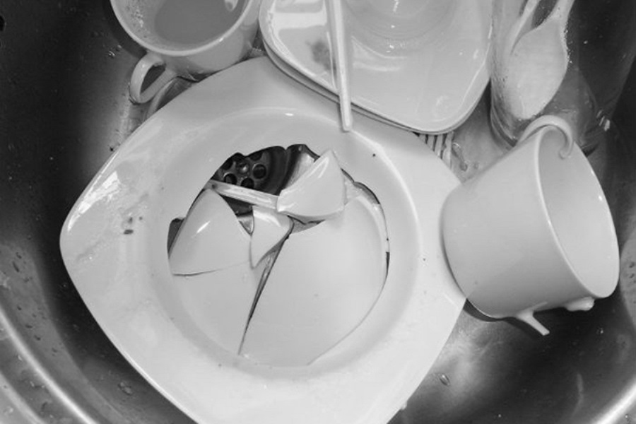 mùng 3 tết làm vỡ bát có sao không