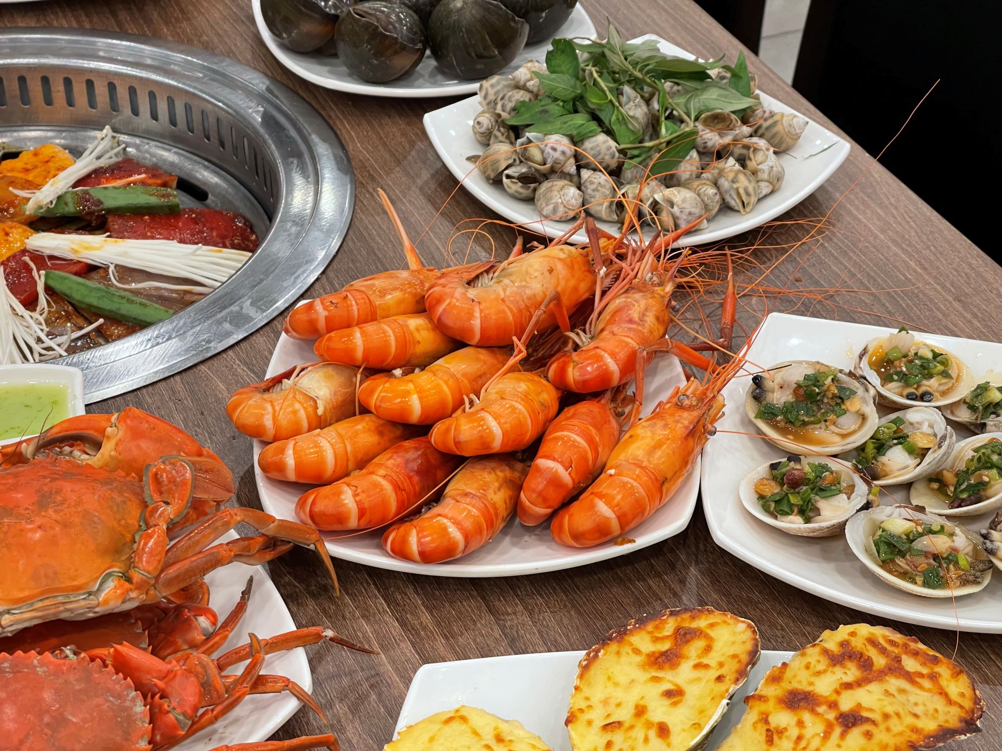 những món ăn may mắn ngày tết