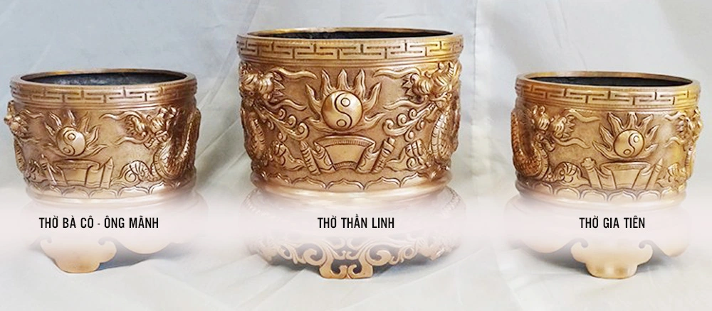 bát hương bà cô ông mãnh đặt bên nào