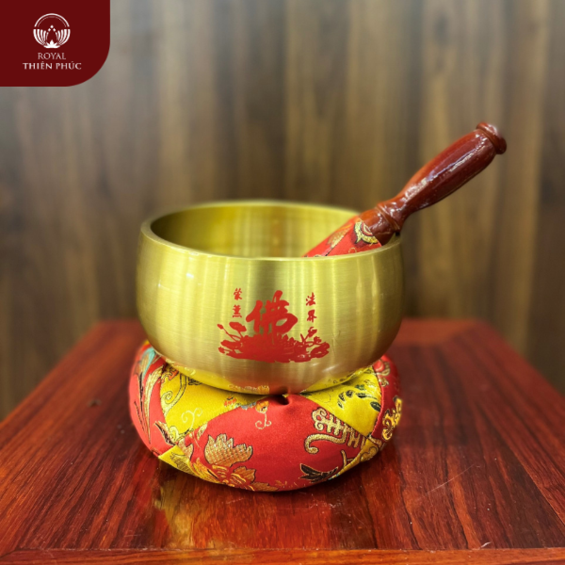 Hướng Dẫn Cách Gõ Chuông Khi Thắp Hương Tại Nhà Chuẩn Xác 2 gõ chuông khi thắp hương tại nhà