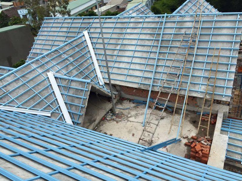 Văn Khấn Đổ Mái Nhà 2026 Chuẩn Nhất Sắm Lễ Và Bài Cúng 8 Lưu ý khi làm lễ cúng đổ mái bê tông dốc