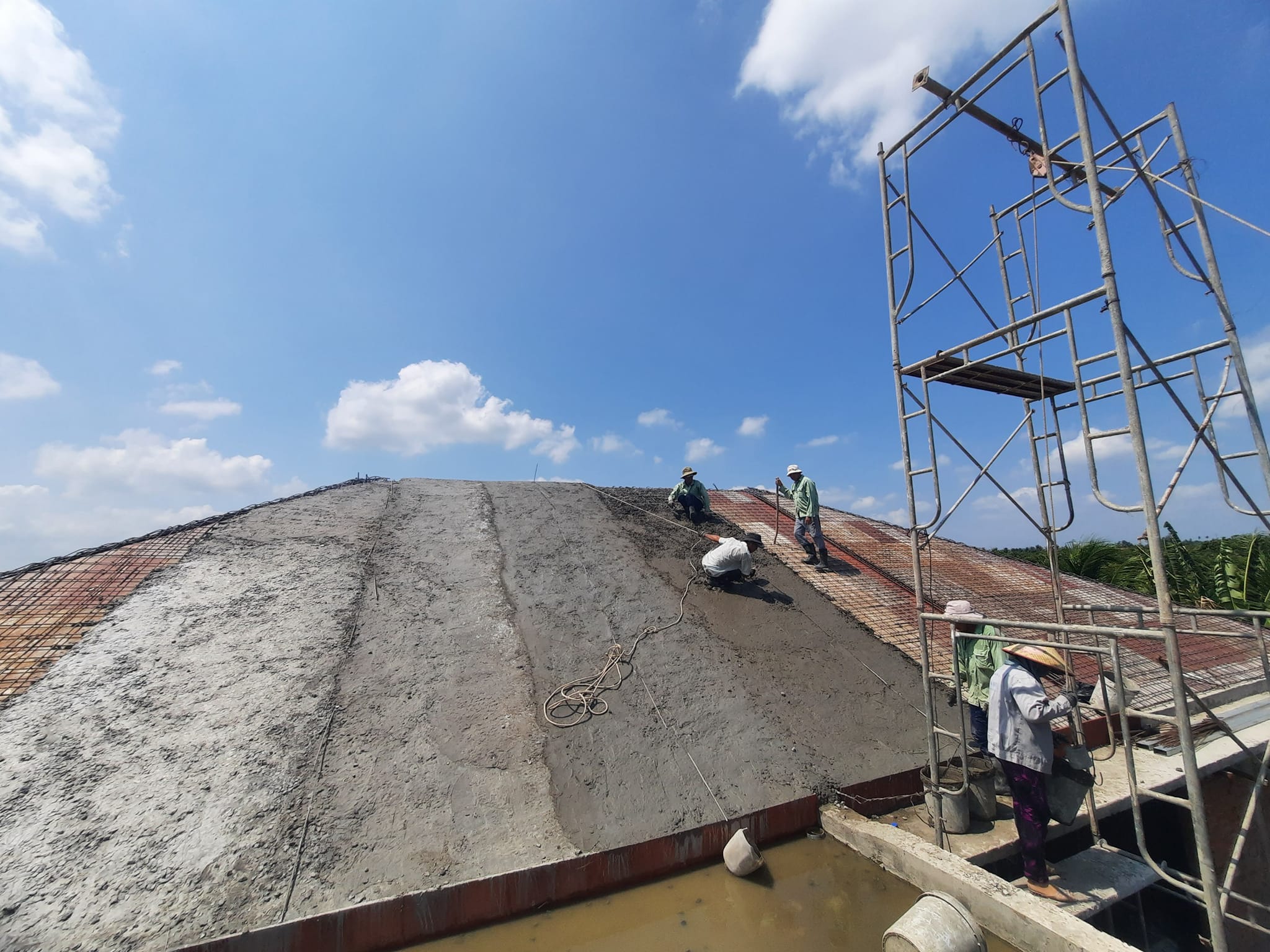 Văn Khấn Đổ Mái Nhà 2026 Chuẩn Nhất Sắm Lễ Và Bài Cúng 6 Bài cúng đổ mái bê tông chi tiết và ý nghĩa