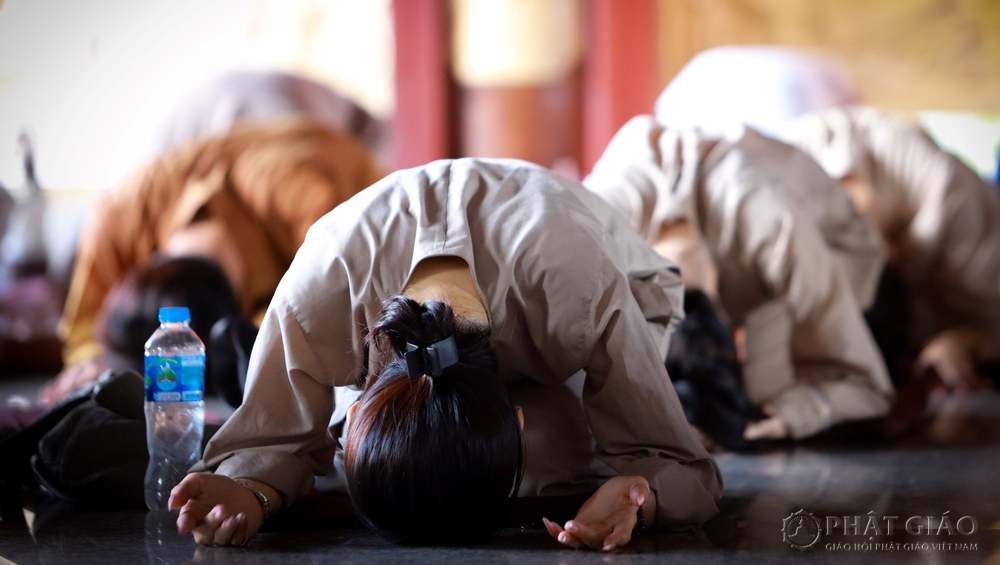 Văn Khấn Sám Hối Gia Tiên Chuẩn Và Hướng Dẫn Cúng Tại Nhà 5 Sự thành tâm là yếu tố cốt lõi khi sám hối