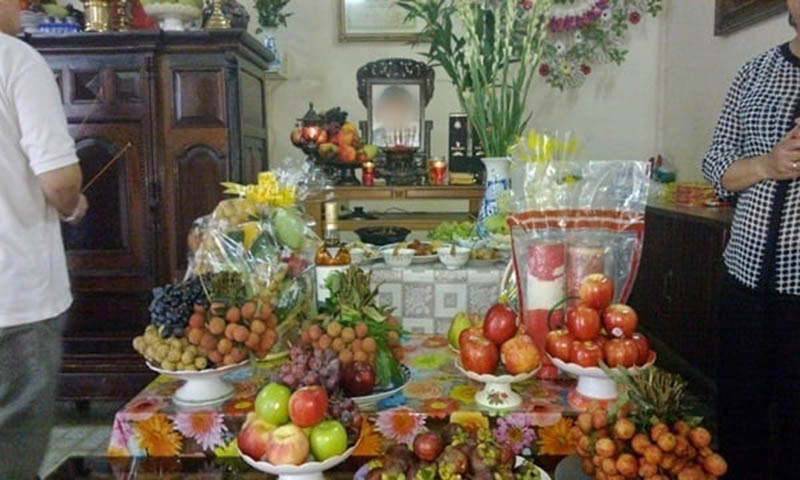 Bài văn khấn giỗ đầu ngoài mộ phần