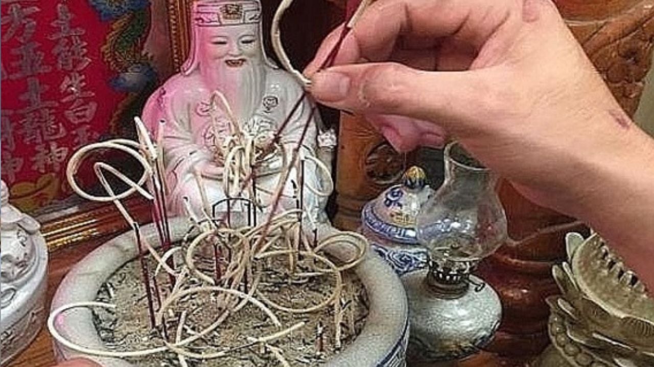 Bao Sái Ban Thờ Để Lại Mấy Chân Hương Hướng Dẫn Từ Chuyên Gia 3 bao sái ban thờ để lại mấy chân hương