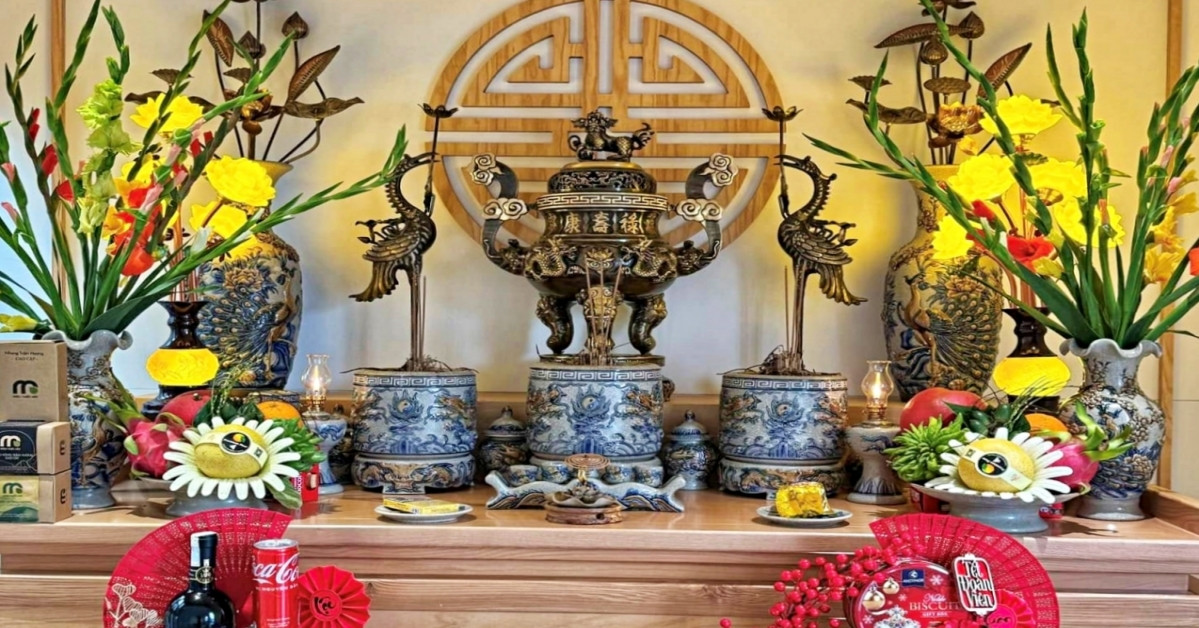 Bao Sái Ban Thờ Có Được Di Chuyển Bát Hương Không Giải Đáp A-Z 4 lau bàn thờ có được di chuyển bát hương không