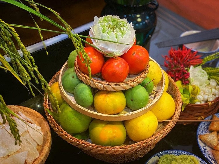 mâm cúng gia tiên ngày rằm truyền thống