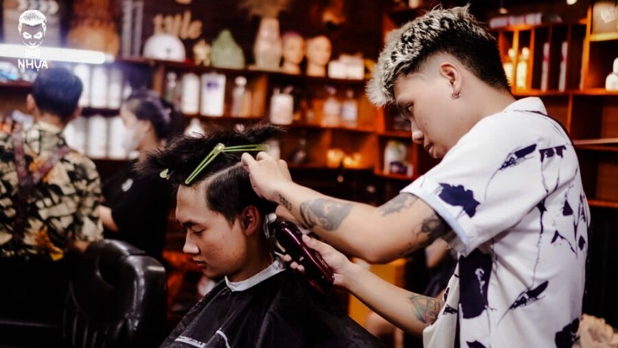 lịch cắt tóc tháng 3 2026