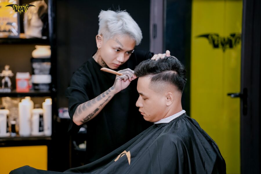 lịch cắt tóc tháng 3 2026