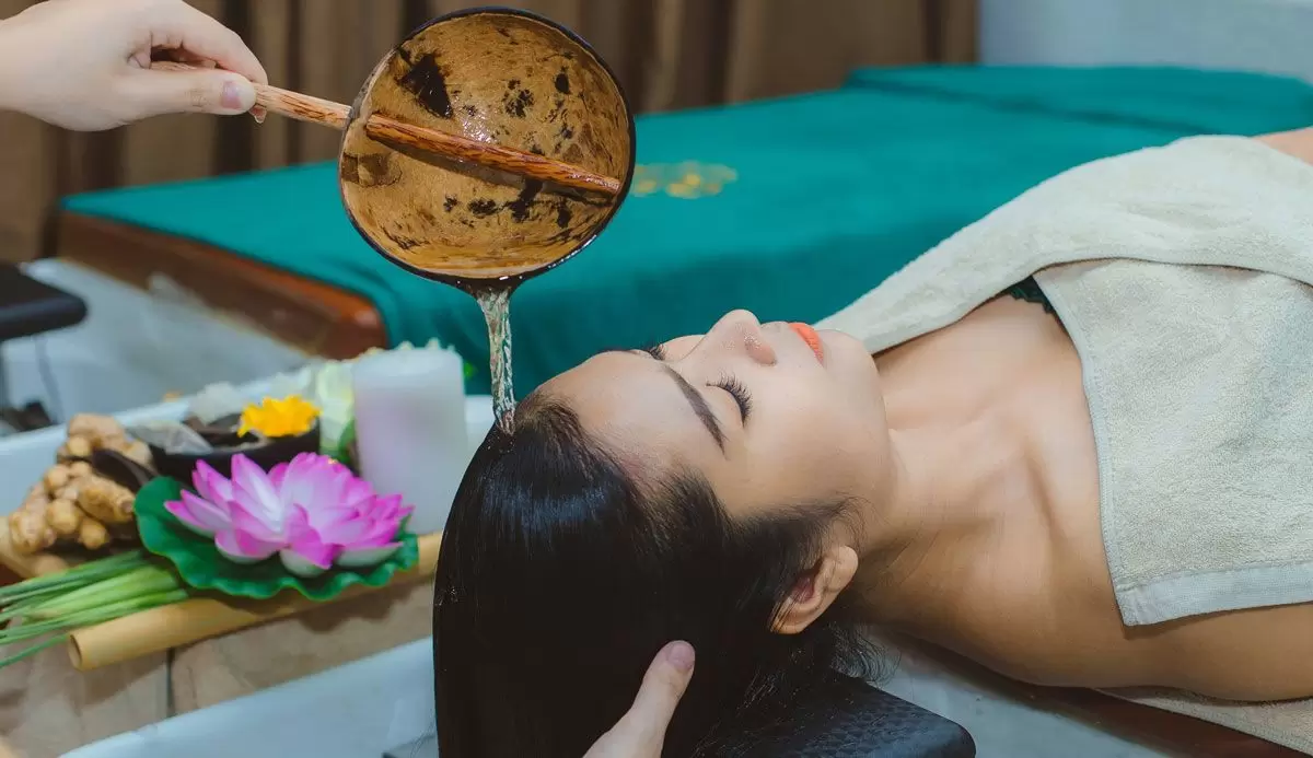 mùng 5 có nên gội đầu không