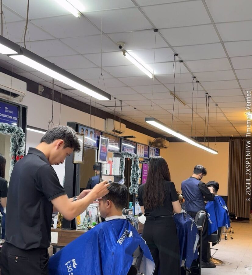 Lịch cắt tóc tháng 5 2026