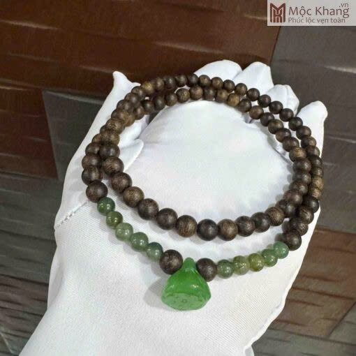 Vòng Trầm Hương Hợp Mệnh Nào? Những Ai Nên Đeo? 3 Chuỗi Vòng Trầm Hương Hạt 6(mm)